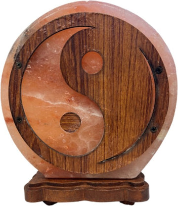 Himalaya Zoutlamp met Houten Yin Yang