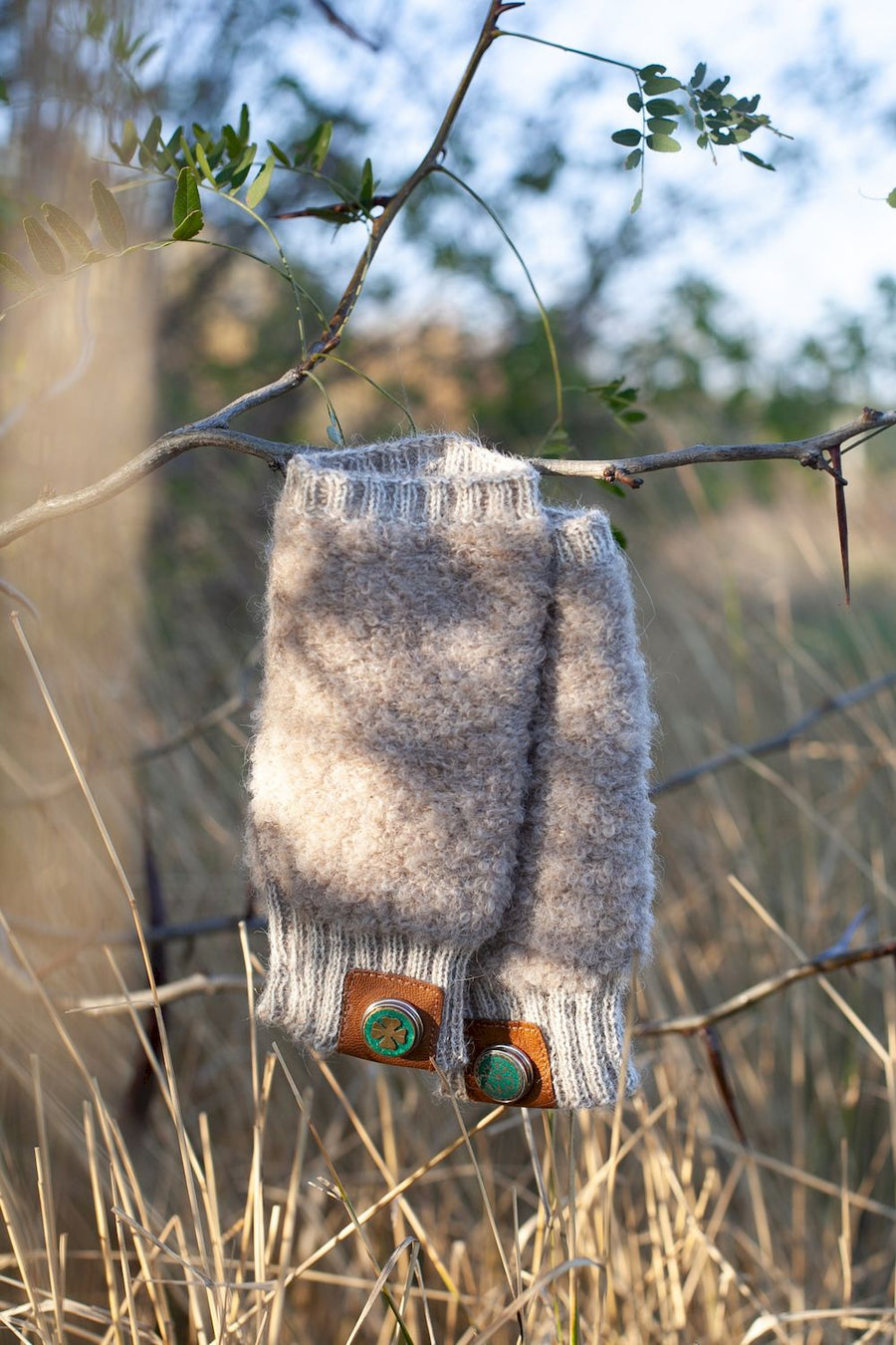 Noosa Pachamama alpaca bouclé handschoenen latte melange