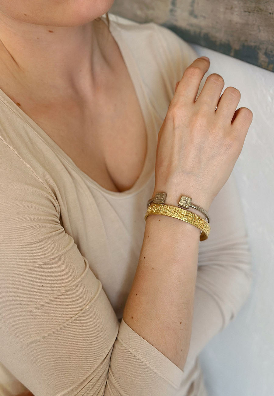 NOOSA-Amsterdam Ariadne Cuff Bracelet – Goud